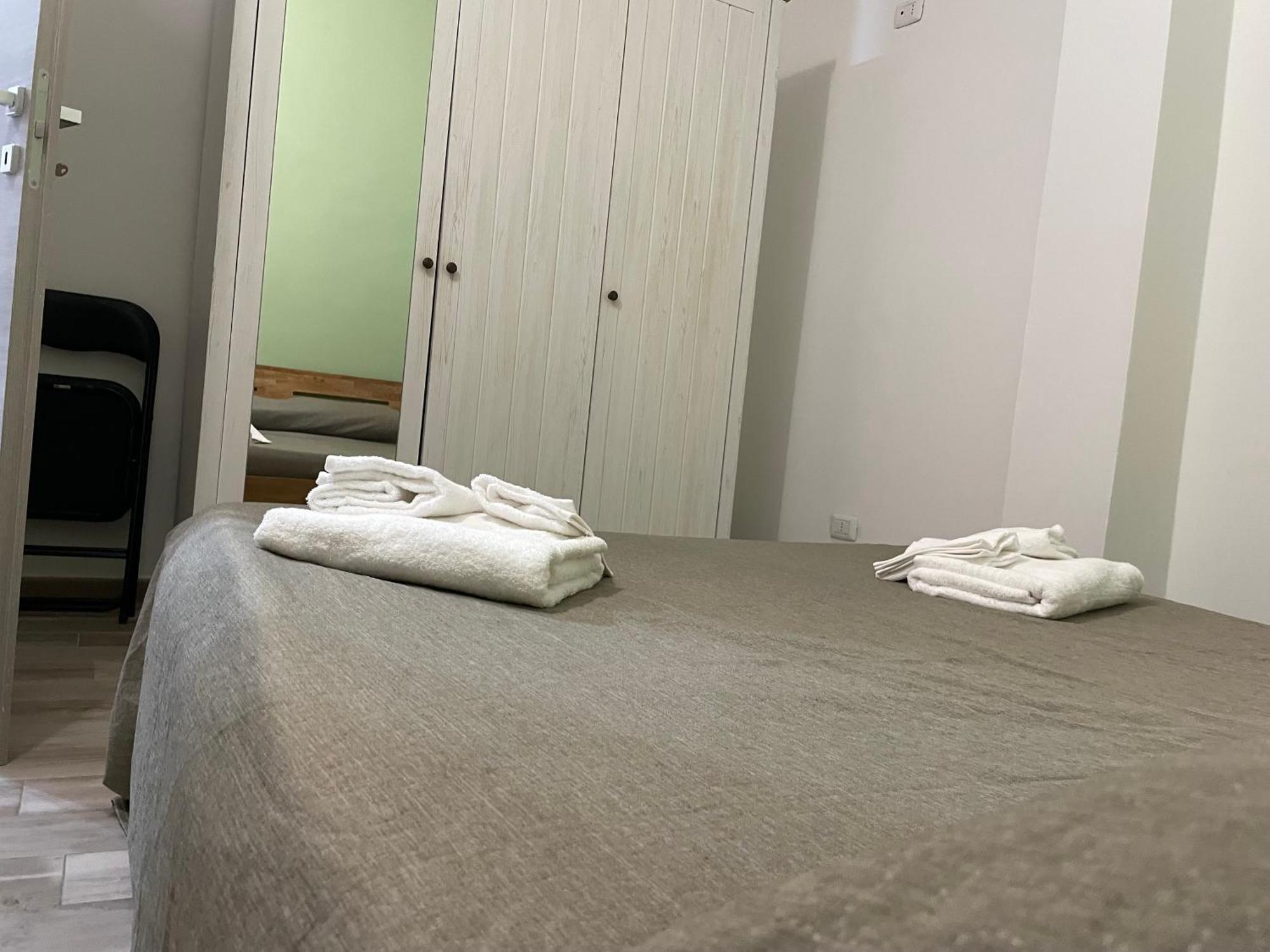 Casa Ai Tre Campanili Apartment Gela Ngoại thất bức ảnh
